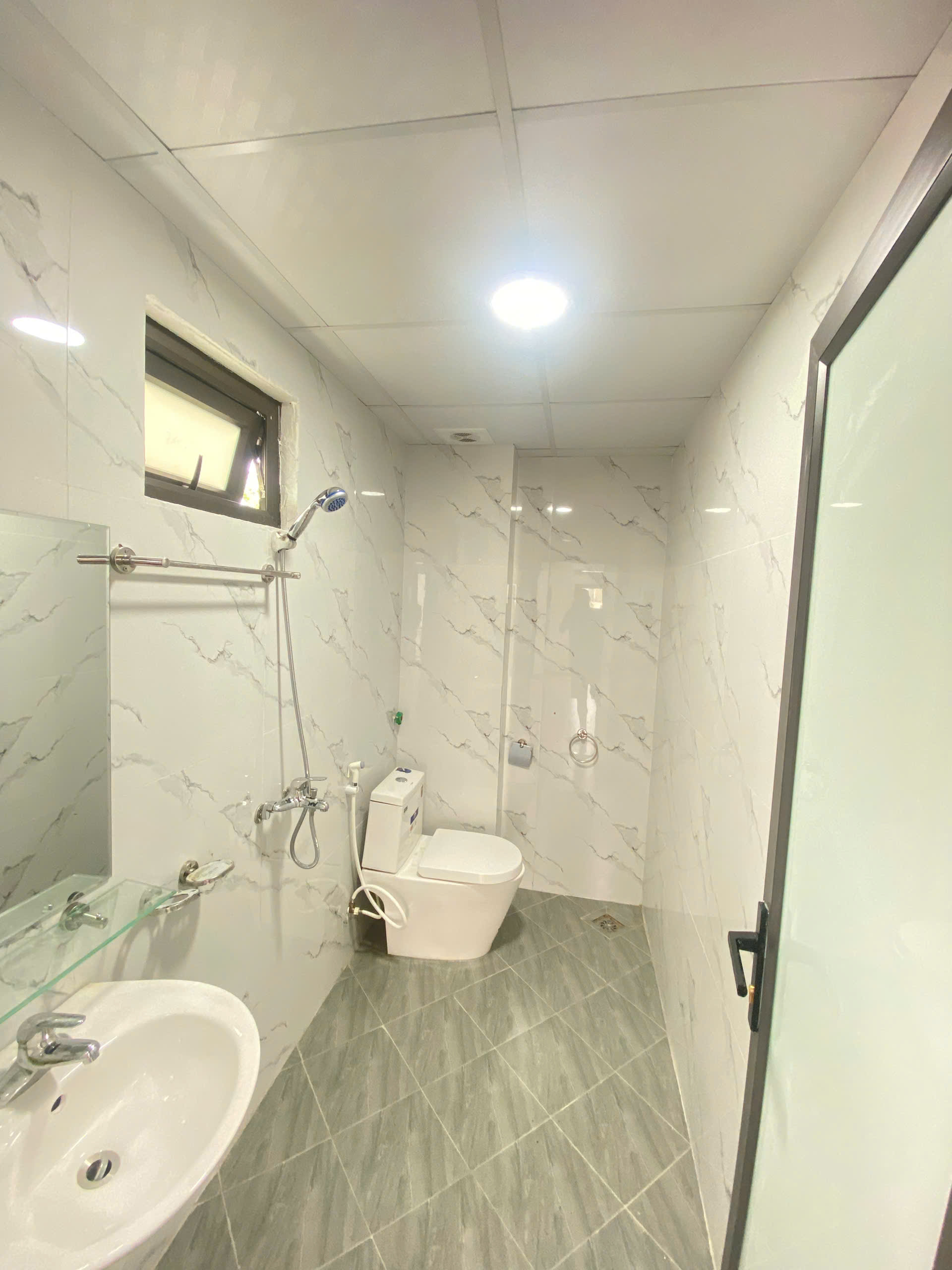 NHỈNH 6 TỶ - NHÀ MỚI 6 TẦNG – CỔ NHUẾ- NỘI THẤT ĐẸP -CHỈ VIỆC XÁCH VALY VỀ Ở.